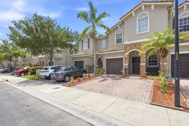2 of 38 - 8906 Sw 224th Terrace, Cutler Bay, FL