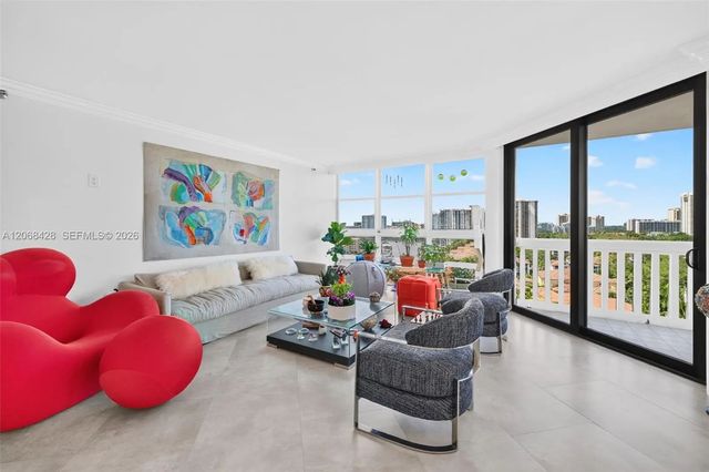 4 of 50 - 1000 Island Boulevard #1204, Aventura, FL