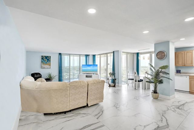5 of 36 - 1010 S Ocean Boulevard #1609, Pompano Beach, FL