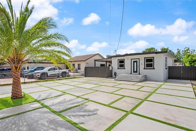 2 of 22 - 11120 Sw 2nd Street, Sweetwater, FL