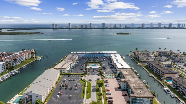 2 of 28 - 110 Shore Court #315, North Palm Beach, FL