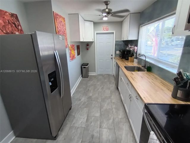 4 of 26 - 2242 Polk Street, Hollywood, FL