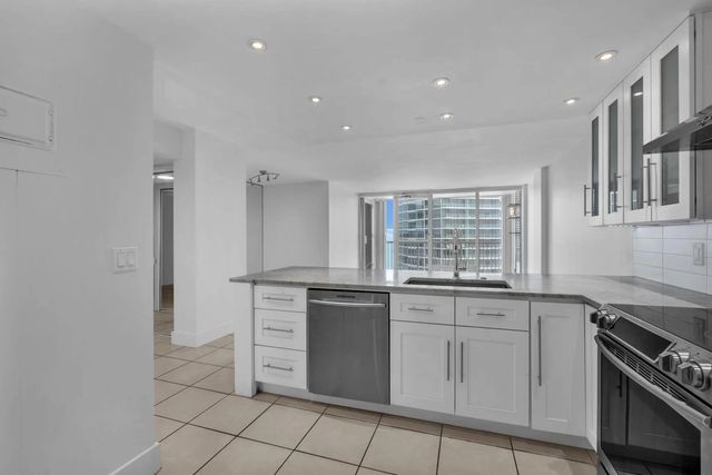 2 of 26 - 2200 Ne 33rd Avenue #17c, Fort Lauderdale, FL