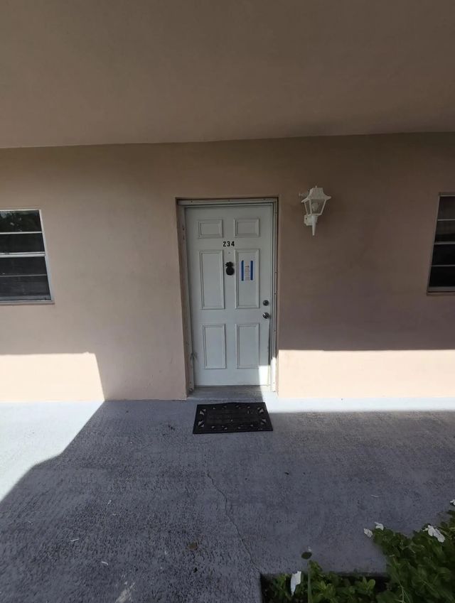 18081 Se Country Club Drive #24-234, Jupiter