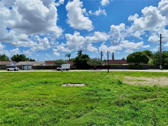 5 of 7 - 17340 Sw 147th Avenue, Miami, FL