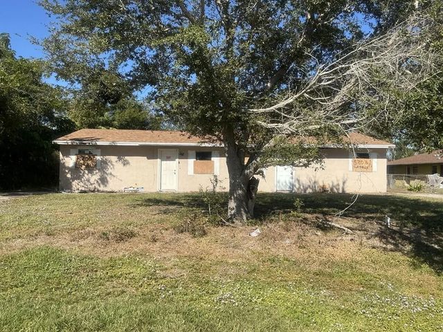 5203 La Salle Street, Fort Pierce