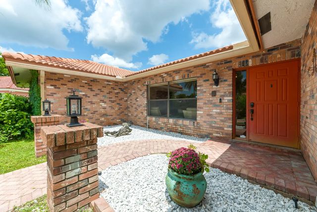 5 of 40 - 8501 Nw 80 Street, Tamarac, FL