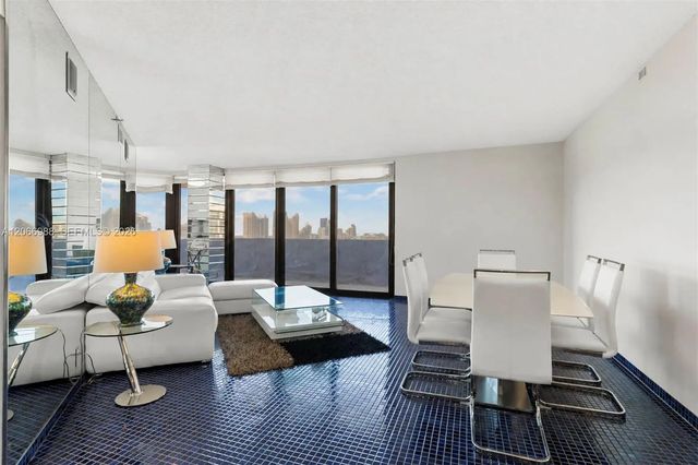 3 of 19 - 19667 Turnberry Way #27-b, Aventura, FL