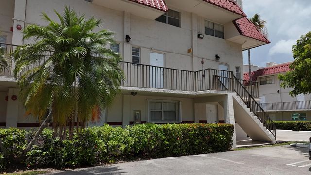 5 of 24 - 6705 N Kendall Drive #307, Pinecrest, FL