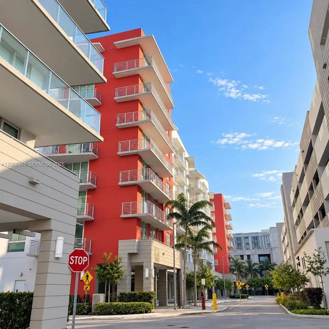 7875 Nw 107th Avenue #605, Doral