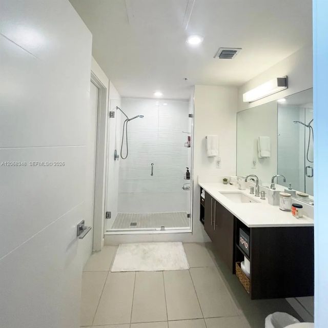 5 of 20 - 7875 Nw 107th Avenue #605, Doral, FL