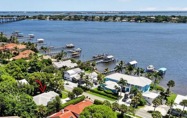 2 of 50 - 974 Se Saint Lucie Boulevard, Stuart, FL