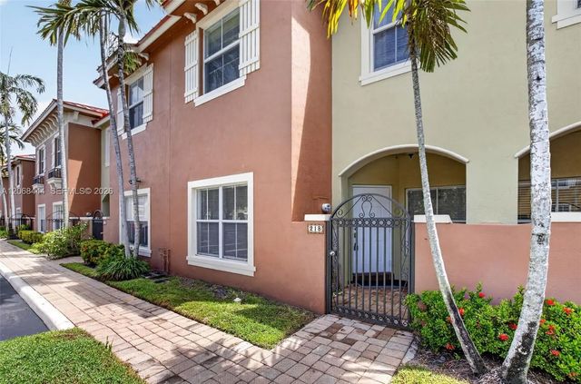 2 of 46 - 218 Lake Monterey Circle, Boynton Beach, FL