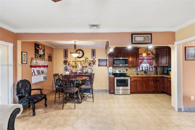 5 of 18 - 1223 Ne 182nd Street, North Miami Beach, FL