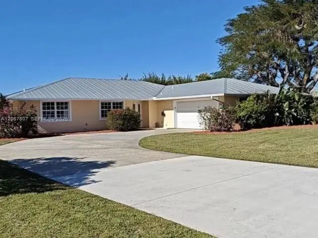 2472 Nw Everglades Boulevard, Stuart