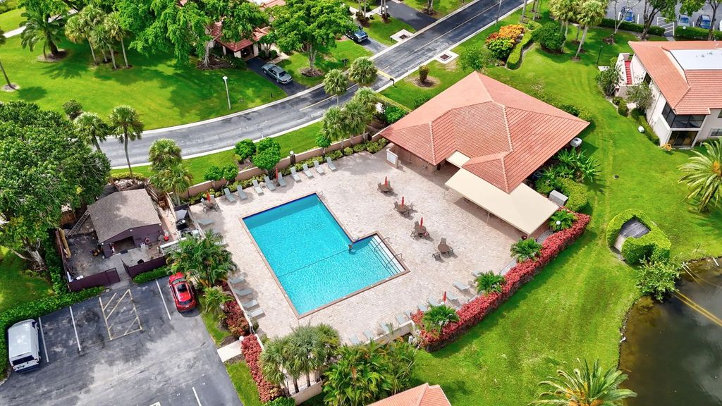 9272 Vista Del Lago #28f, Boca Raton