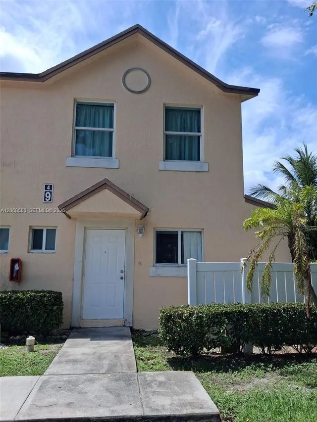 6623 Winfield Boulevard #9-4, Margate