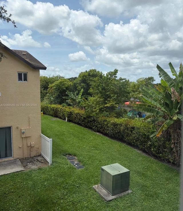 2 of 8 - 6623 Winfield Boulevard #9-4, Margate, FL