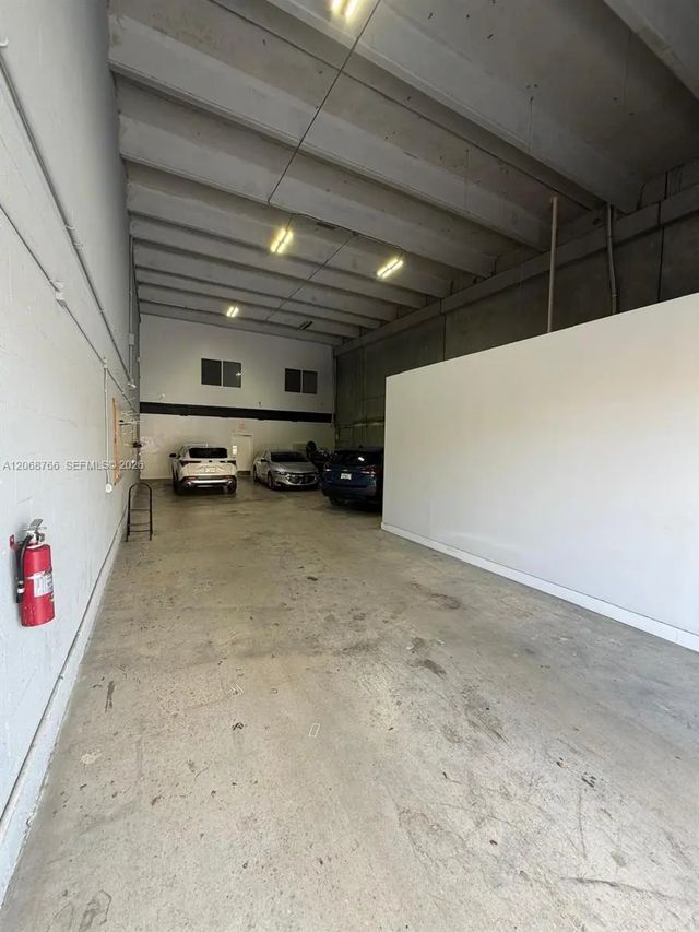 3 of 6 - 3803 Nw 125th Street #8, Opa-Locka, FL