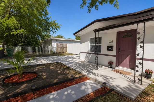 325 Nw 135th Street, North Miami