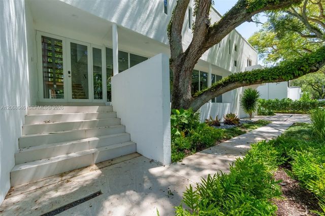 3 of 45 - 7277 Sw 165th Street, Palmetto Bay, FL