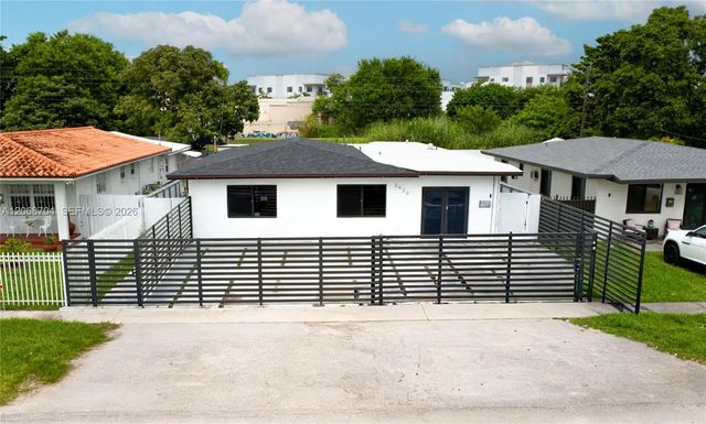 2920 Sw 69th Avenue, Miami