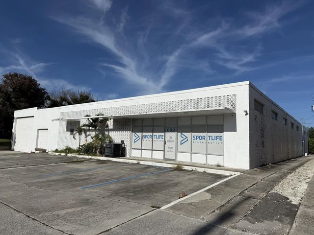2 of 21 - 602 S 5th Street, Fort Pierce, FL