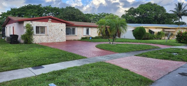 2 of 3 - 3830 Nw 27th Street, Lauderdale Lakes, FL
