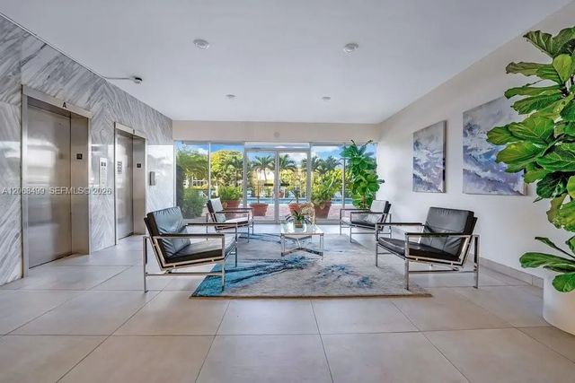 401 Golden Isles Drive #1116, Hallandale Beach