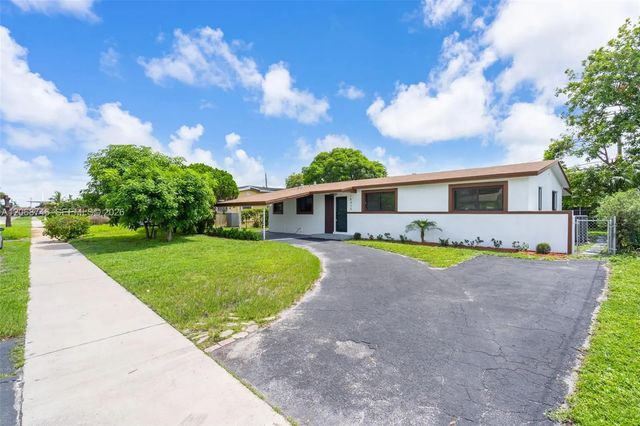 2 of 48 - 18425 Nw 23rd Avenue, Miami Gardens, FL