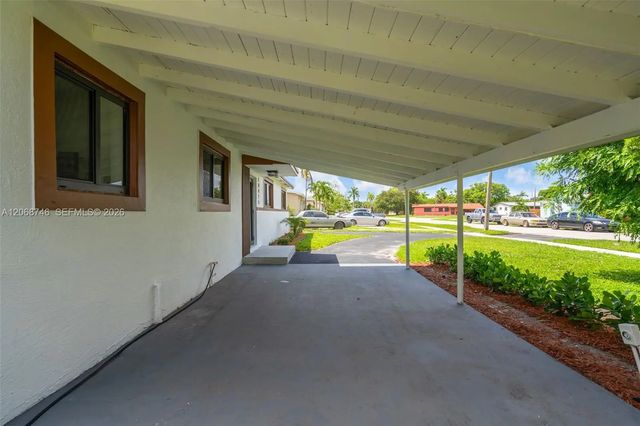 4 of 48 - 18425 Nw 23rd Avenue, Miami Gardens, FL