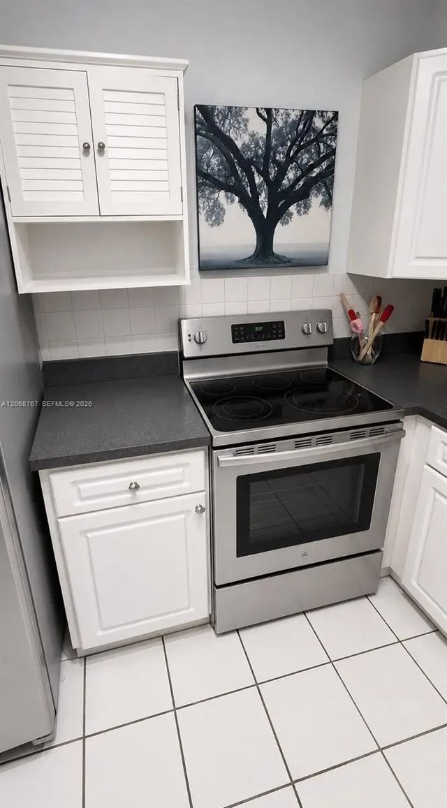 5 of 5 - 7552 Hispanola Avenue, North Bay Village, FL