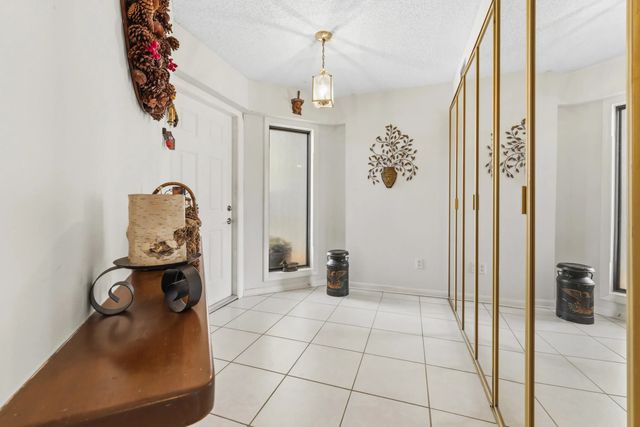5 of 46 - 1600 Ne Dixie Highway #4-107, Jensen Beach, FL