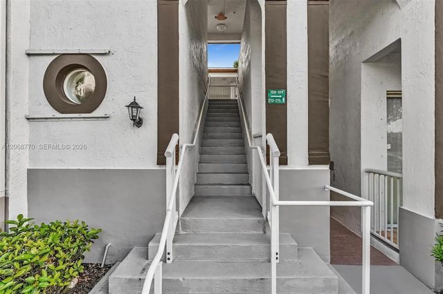 3 of 39 - 4435 Sw 160th Avenue #215, Miramar, FL