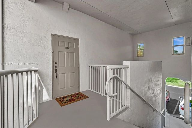 4 of 39 - 4435 Sw 160th Avenue #215, Miramar, FL