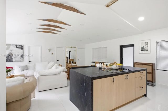 5 of 25 - 125 Ne 107th Street, Miami Shores, FL