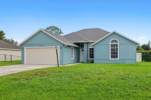 2 of 40 - 2388 Sw Fern Circle, Port St. Lucie, FL