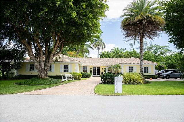 8305 Sw 171st Street, Palmetto Bay