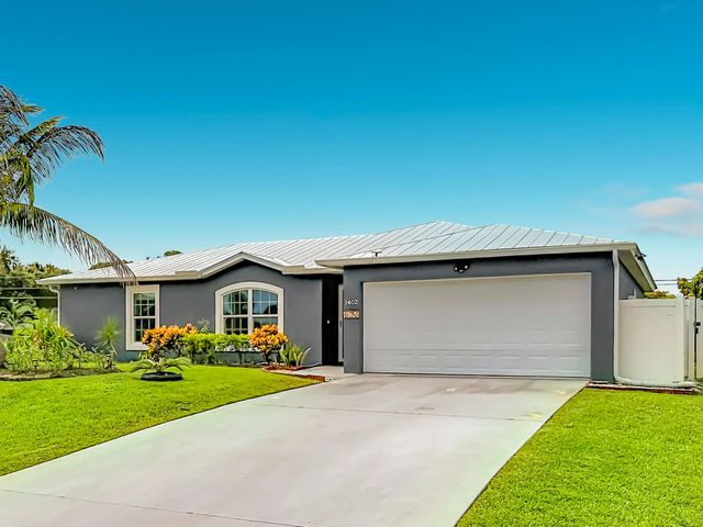 4 of 47 - 1402 Sw Flounder Lane, Port St. Lucie, FL