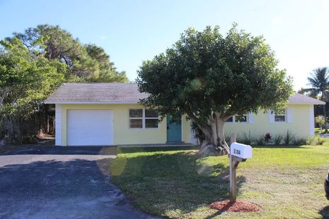 2104 Ne 1st Court, Boynton Beach