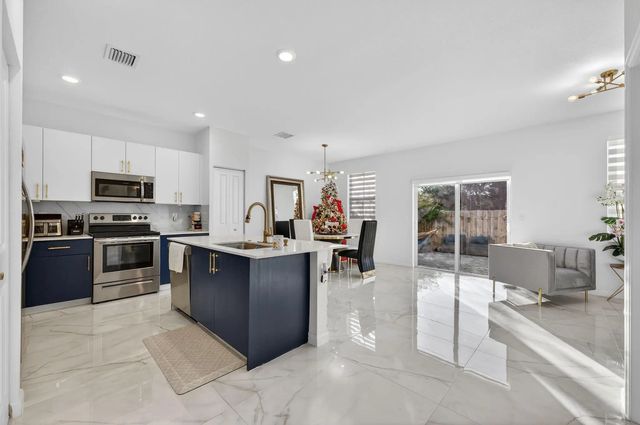 5 of 57 - 4668 Nw 120th Way, Coral Springs, FL