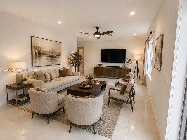5 of 23 - 1409 Broadmoor, North Lauderdale, FL