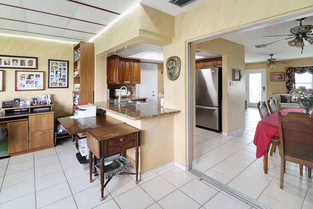 5 of 21 - 4312 Nw 47th Street, Tamarac, FL