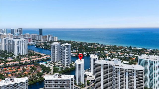 2 of 36 - 20505 E Country Club Drive #2132, Aventura, FL