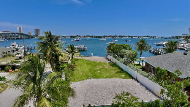5 of 21 - 265 E 23rd Street, Riviera Beach, FL