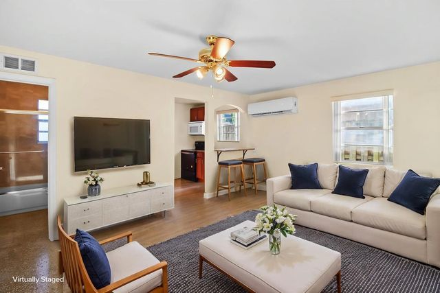 5 of 33 - 4546 Carver Street, Kenwood Estates, FL