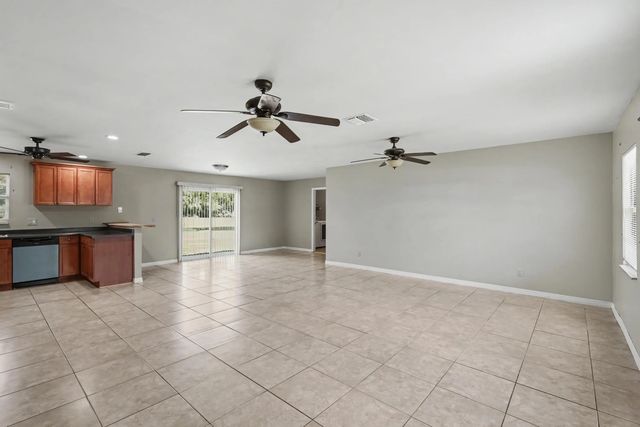 3 of 67 - 502 Ne Solida Circle, Port St. Lucie, FL