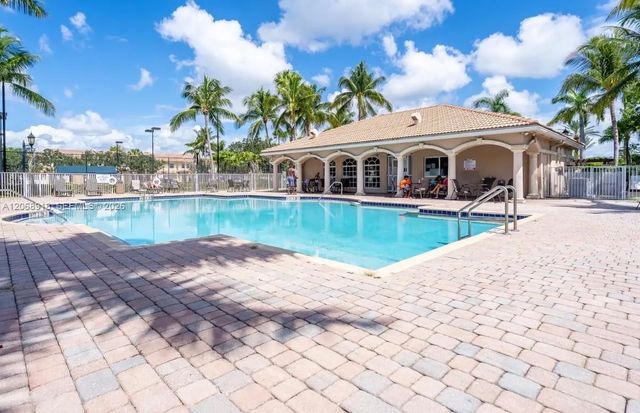 5 of 36 - 2517 Sw 83rd Terrace #105, Miramar, FL