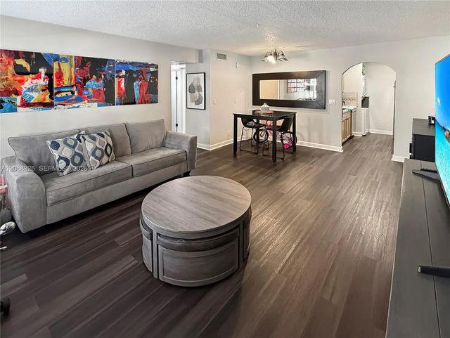3 of 15 - 10056 Twin Lakes Drive #37-d, Coral Springs, FL