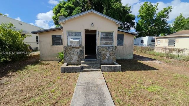 3168 Nw 66th Street, Miami